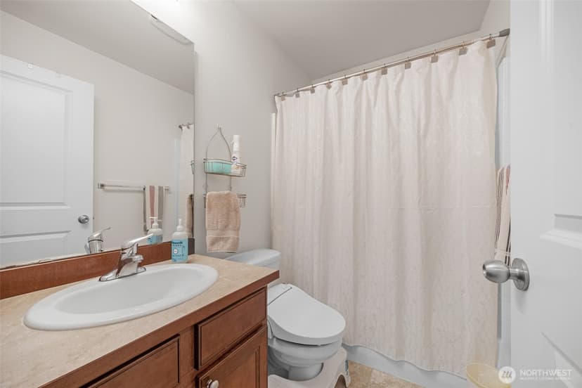 Property photo for 402 126th Place SE #A, Everett photo 17