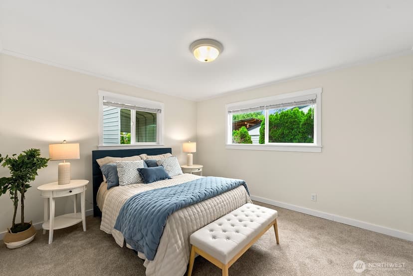 Property photo for 16026 16th Avenue SW, Burien photo 11