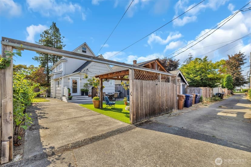 Property photo for 815 N Fife Street, Tacoma photo 38