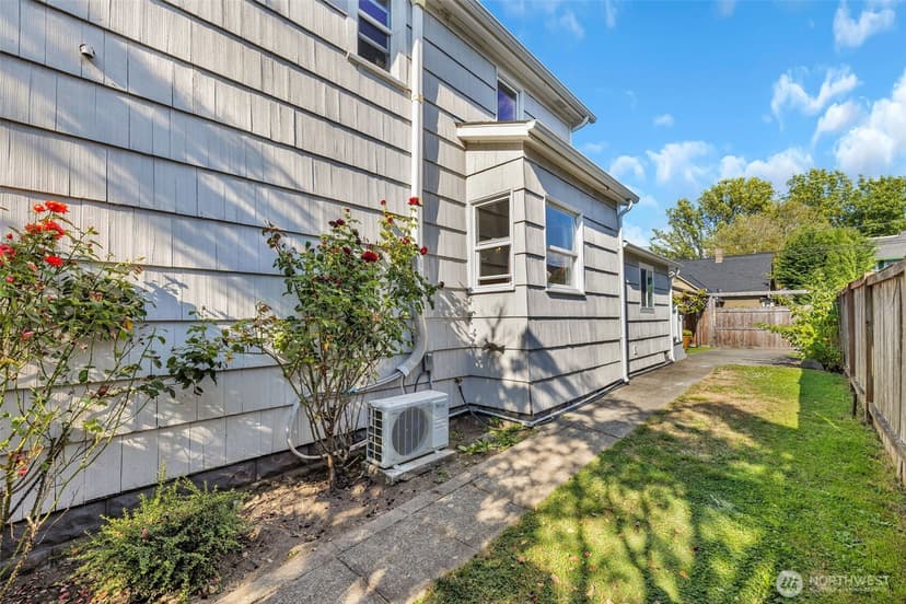 Property photo for 815 N Fife Street, Tacoma photo 34