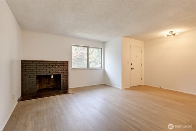 Property photo for 2527 S 286th St, Federal Way photo 4
