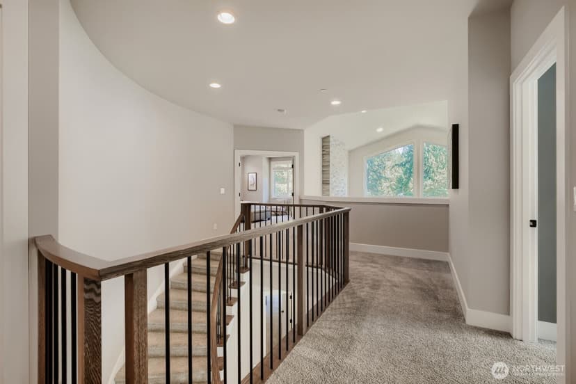 Property photo for 2122 215th Place SE, Sammamish photo 26