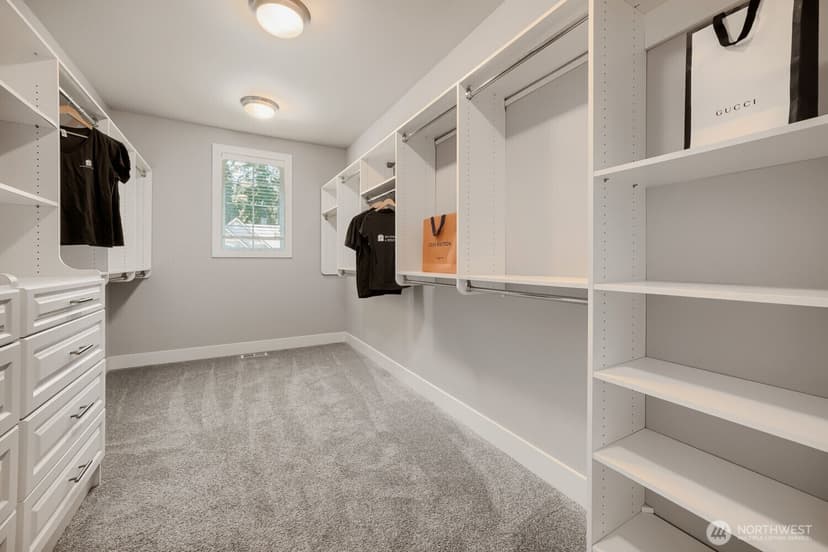 Property photo for 2122 215th Place SE, Sammamish photo 24