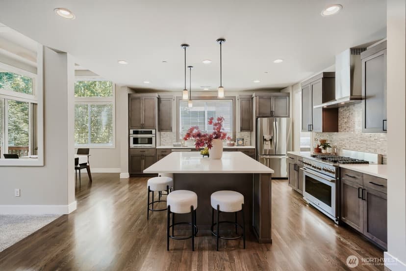 Property photo for 2122 215th Place SE, Sammamish photo 16