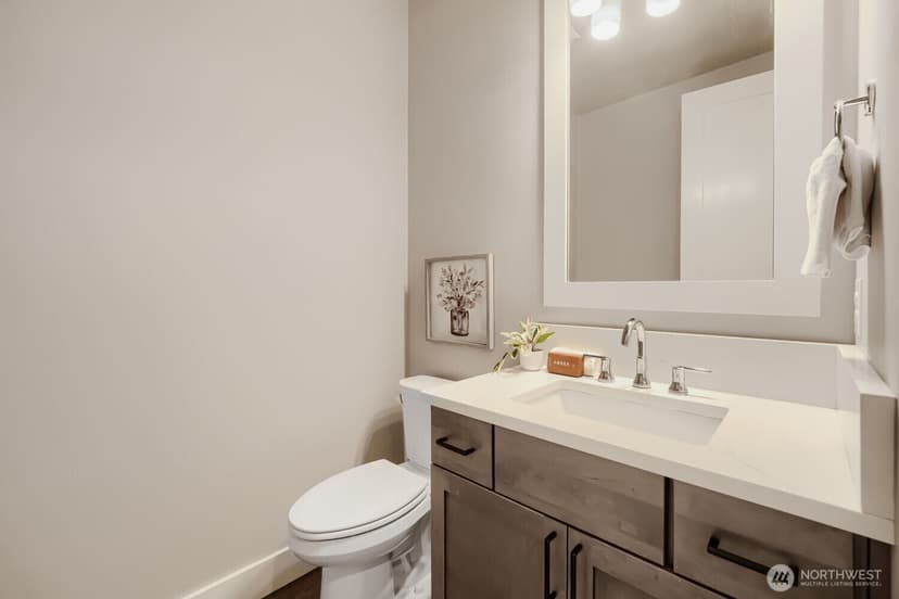 Property photo for 2122 215th Place SE, Sammamish photo 34