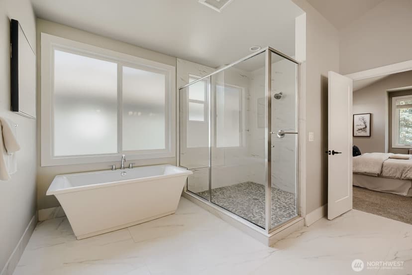 Property photo for 2122 215th Place SE, Sammamish photo 23