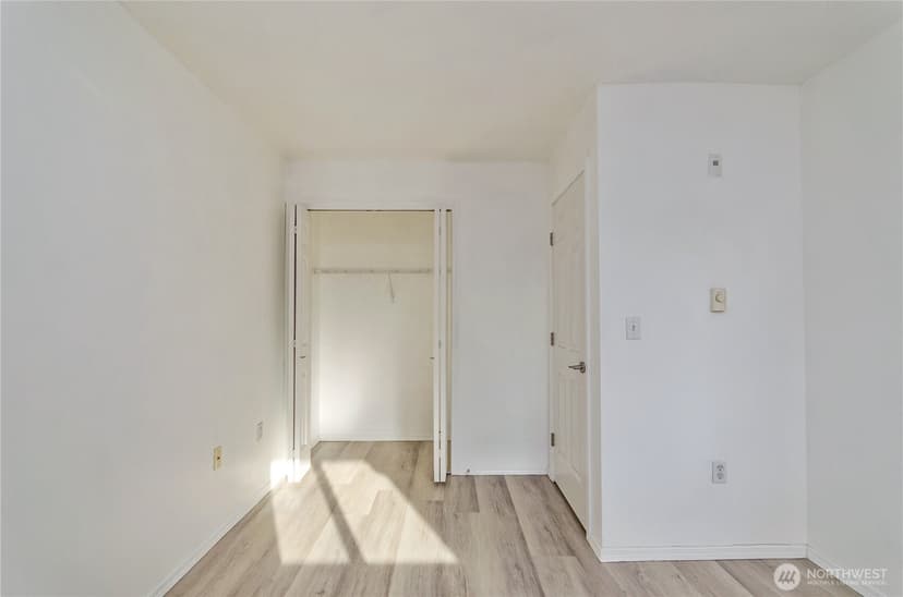 Property photo for 31900 104th Avenue SE #F203, Auburn photo 16