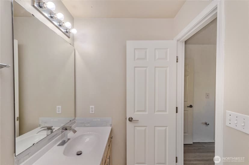 Property photo for 31900 104th Avenue SE #F203, Auburn photo 26