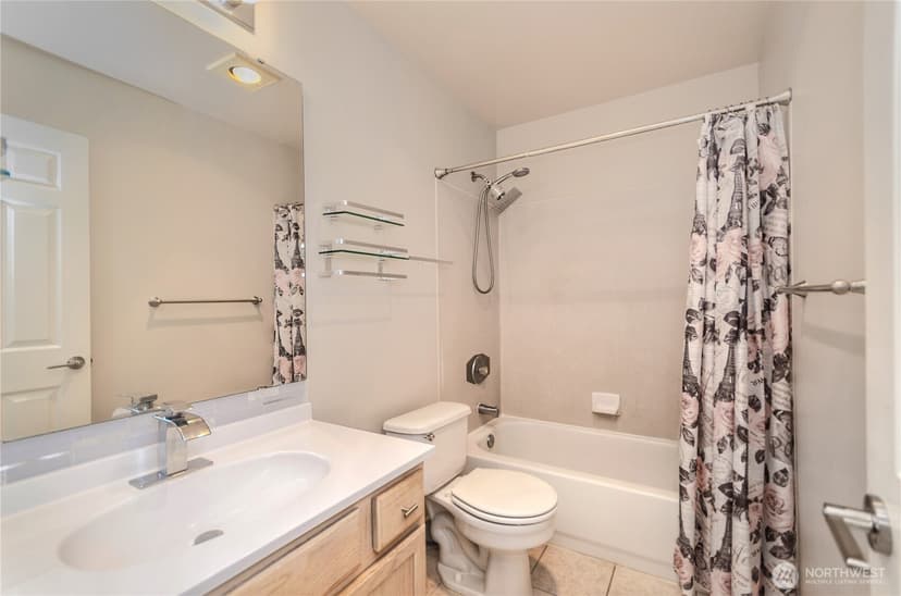 Property photo for 31900 104th Avenue SE #F203, Auburn photo 20
