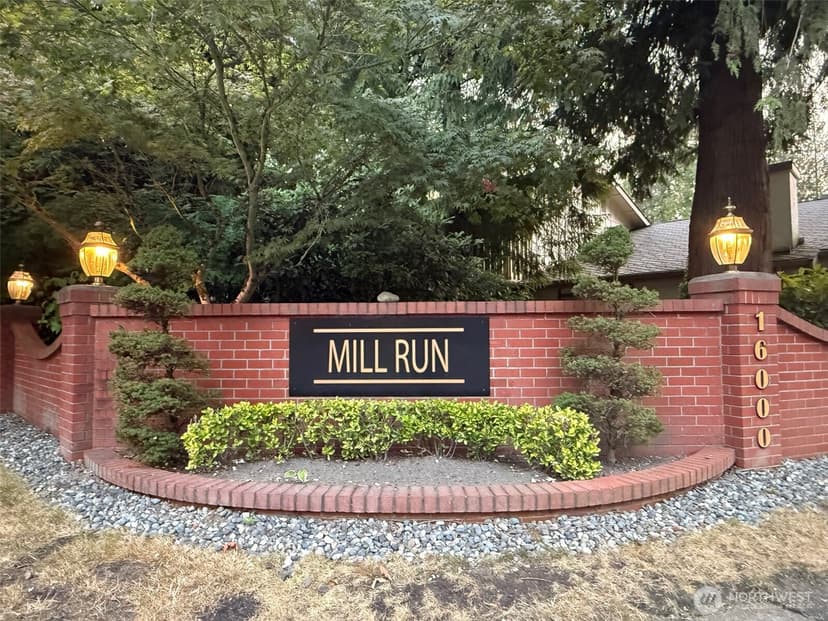 Property photo for 16014 Village Green Dr #D, Mill Creek photo 2