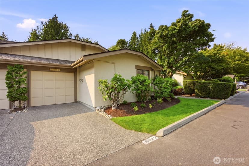 Property photo for 16014 Village Green Dr #D, Mill Creek photo 5