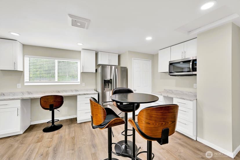 Property photo for 5511 Waller Road E, Tacoma photo 14