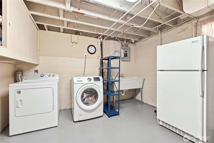 Property photo for 13045 Corliss Avenue N, Seattle photo 37