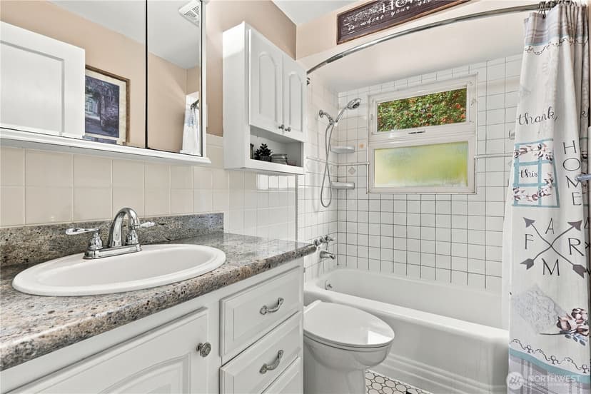 Property photo for 13045 Corliss Avenue N, Seattle photo 24