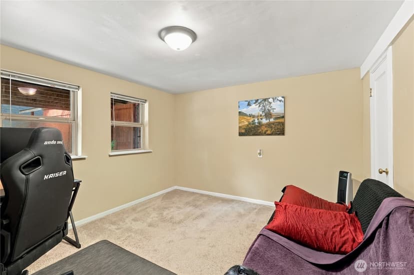 Property photo for 13045 Corliss Avenue N, Seattle photo 34