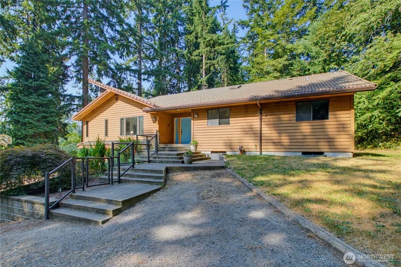Property photo for 21331 236th Avenue SE, Maple Valley photo 3