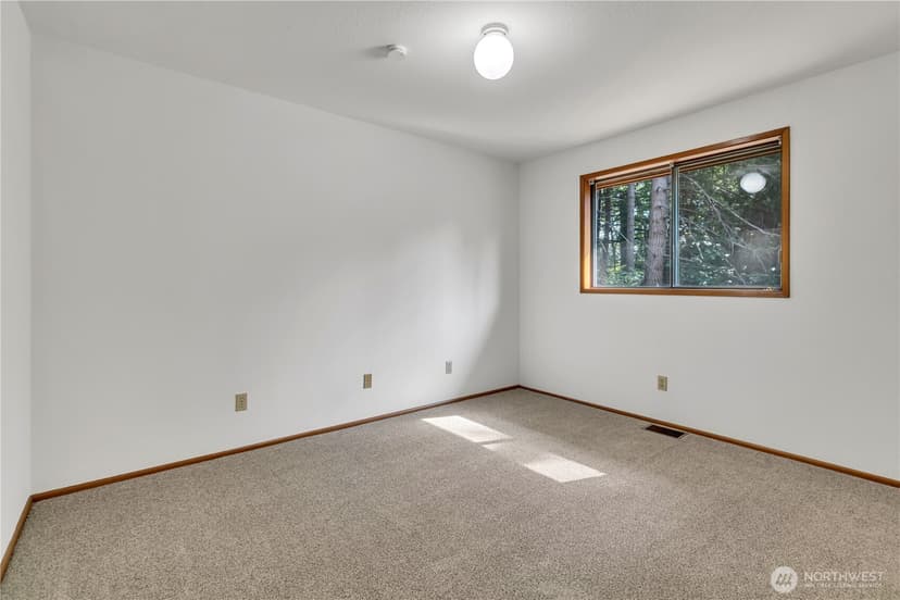 Property photo for 21331 236th Avenue SE, Maple Valley photo 18
