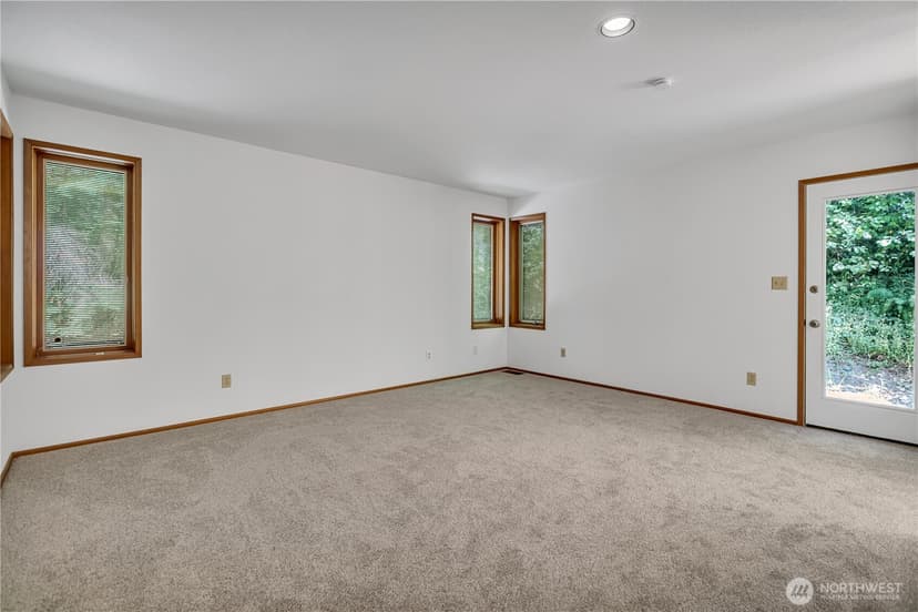 Property photo for 21331 236th Avenue SE, Maple Valley photo 14