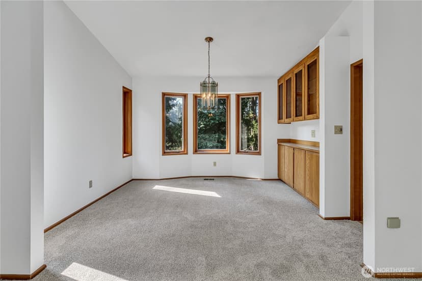 Property photo for 21331 236th Avenue SE, Maple Valley photo 7