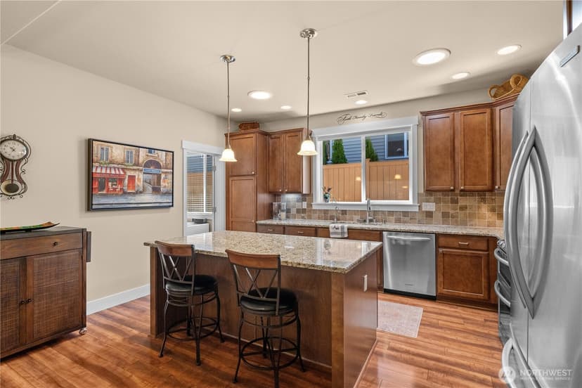 Property photo for 9329 Hebner Avenue SE, Snoqualmie photo 12