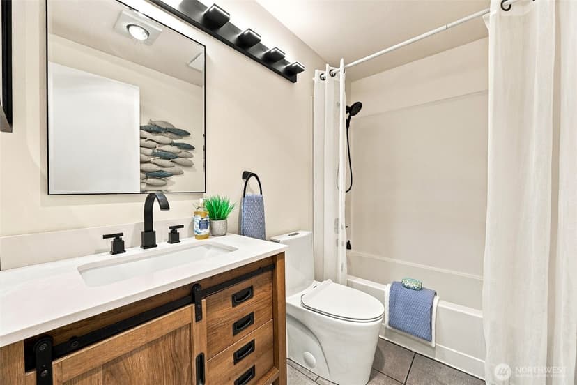 Property photo for 5508 S 236th Place #8-4, Kent photo 17