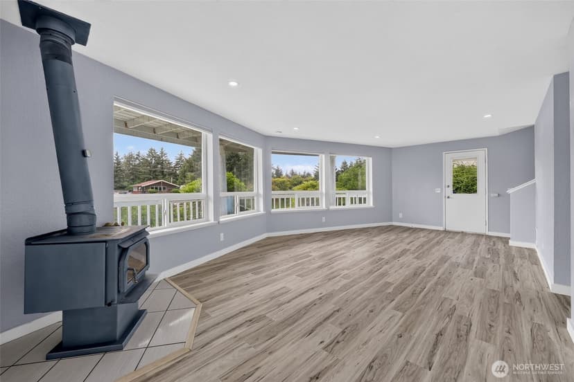 Property photo for 393 Canal Drive SE, Ocean Shores photo 21