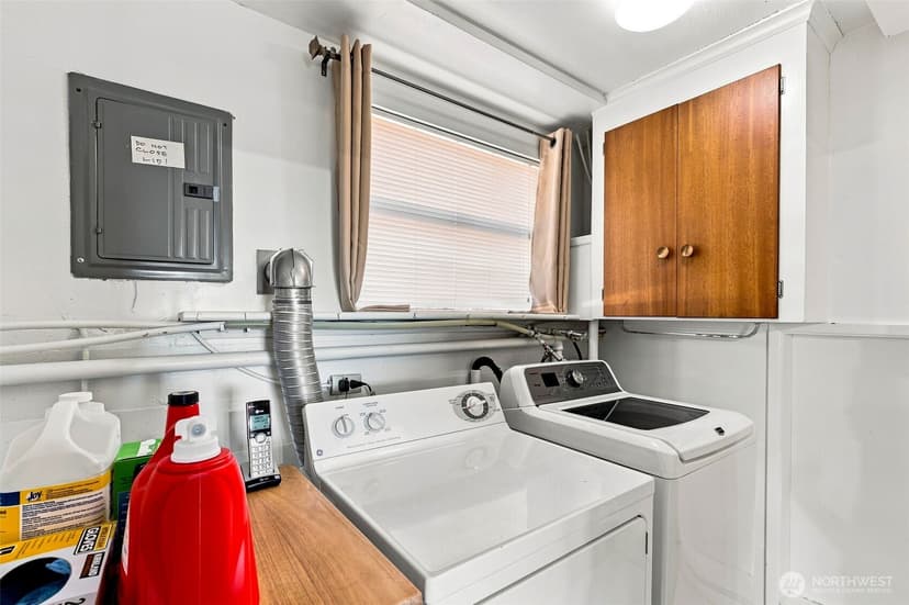 Property photo for 4910 19th Avenue S, Seattle photo 18