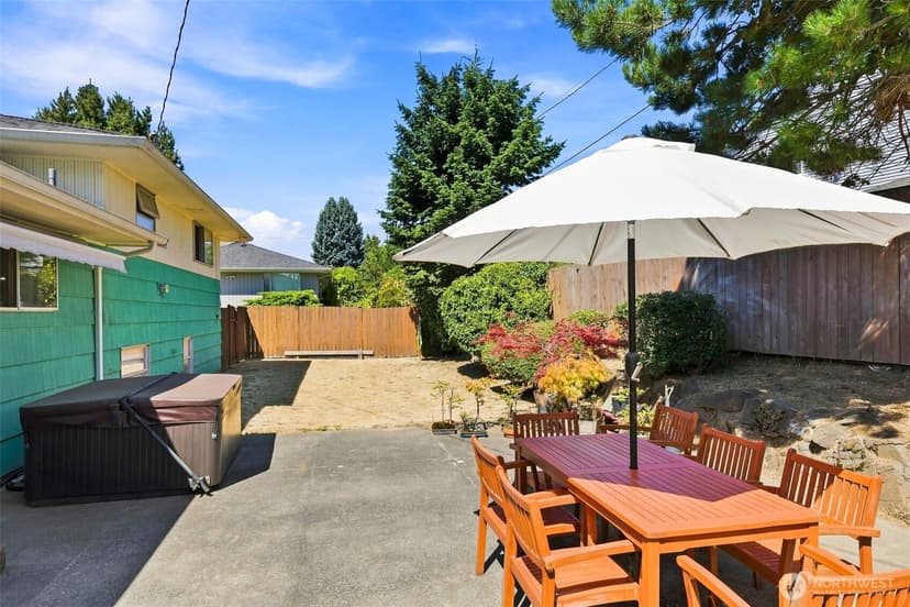 Property photo for 4910 19th Avenue S, Seattle photo 21