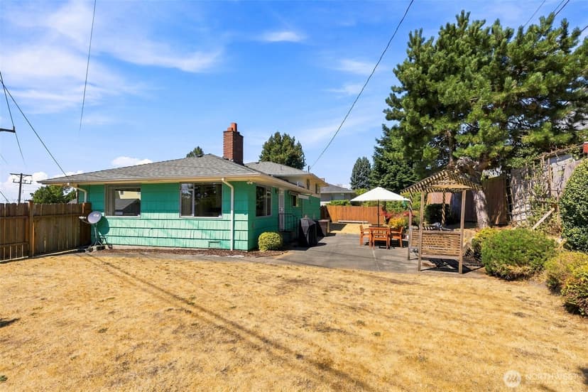 Property photo for 4910 19th Avenue S, Seattle photo 22
