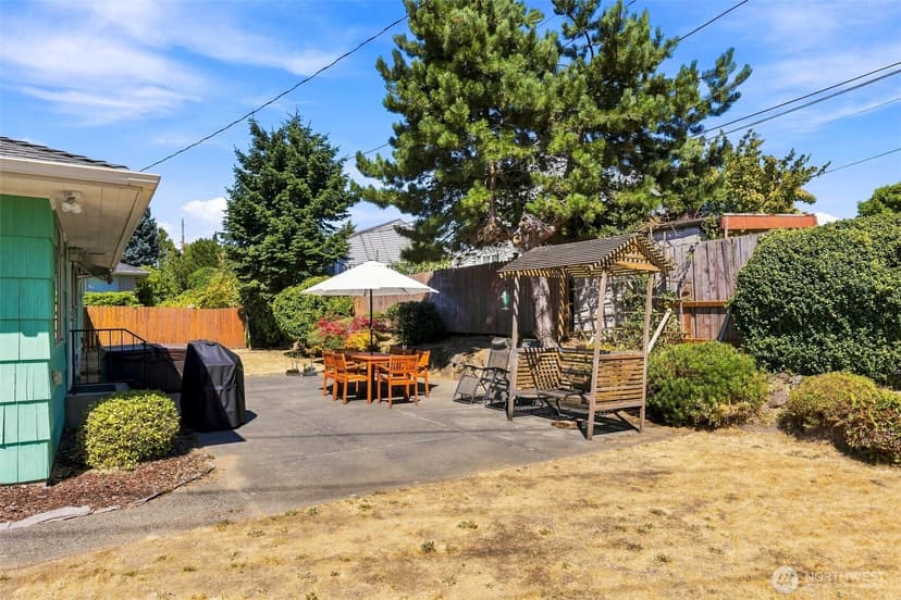 Property photo for 4910 19th Avenue S, Seattle photo 20