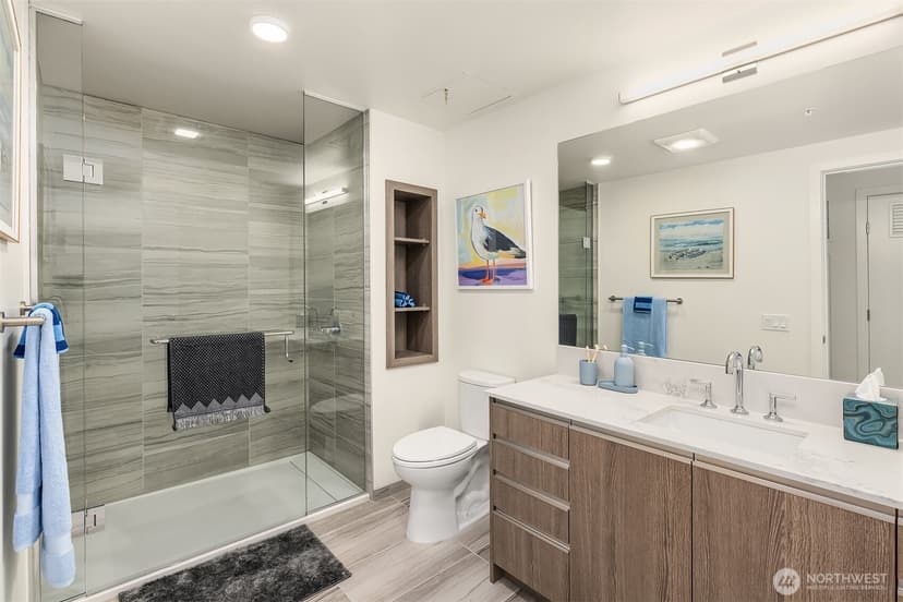 Property photo for 800 Columbia Street #2607, Seattle photo 10