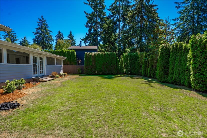 Property photo for 16821 19th Avenue SW, Normandy Park photo 25