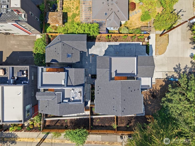 Property photo for 1407 29th Avenue, Seattle photo 24