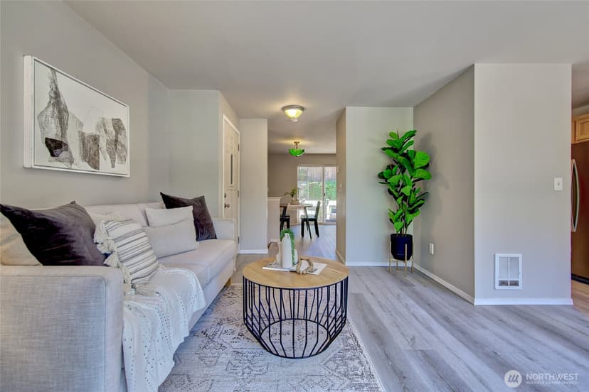 Property photo for 23317 Edmonds Way #4, Edmonds photo 6