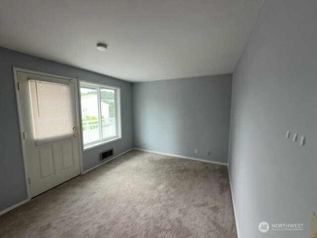 Property photo for 1610 Park Avenue #B3, Bremerton photo 6