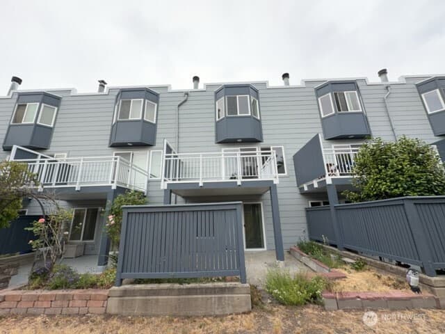 Property photo for 1610 Park Avenue #B3, Bremerton