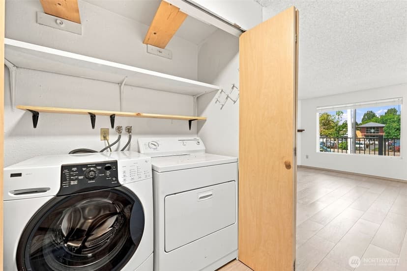 Property photo for 9000 25Th Avenue SW #102A, Seattle photo 31