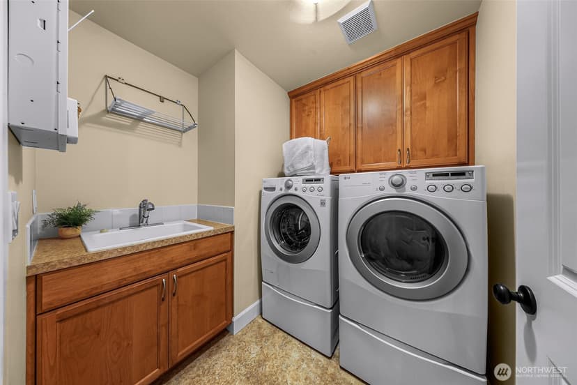 Property photo for 12019 178th Place NE, Redmond photo 14