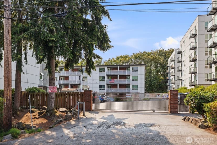Property photo for 10501 8th Avenue NE #209, Seattle photo 5
