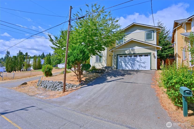 Property photo for 1687 Bayview Drive W, Bremerton