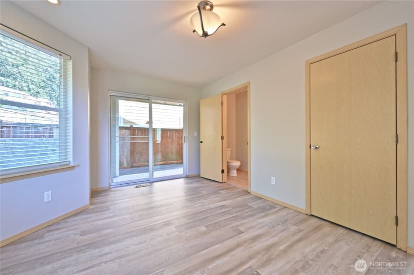 Property photo for 1687 Bayview Drive W, Bremerton photo 9
