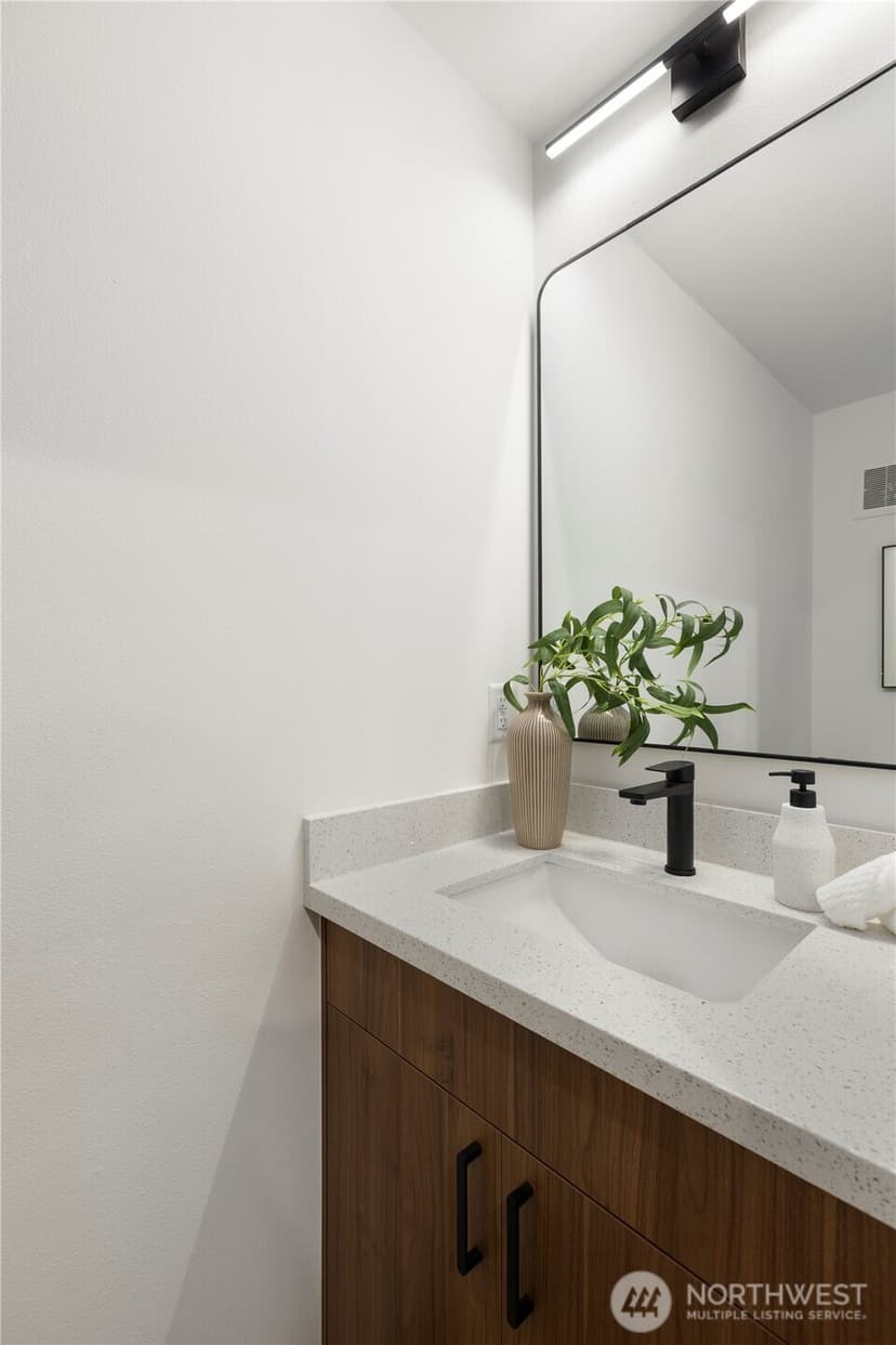 Property photo for 8821 Dibble Avenue NW, Seattle photo 33