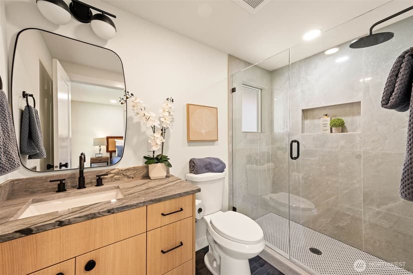 Property photo for 8019 Bagley Avenue N, Seattle photo 16