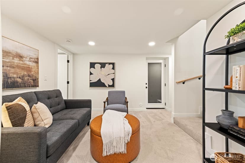 Property photo for 8019 Bagley Avenue N, Seattle photo 19