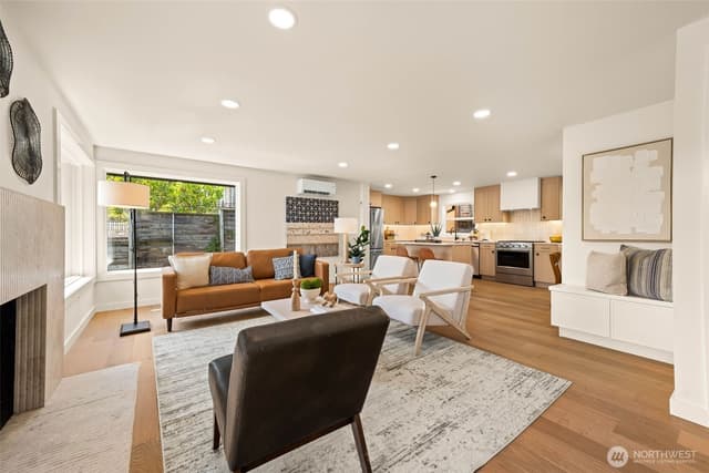 Property photo for 8019 Bagley Avenue N, Seattle photo 4