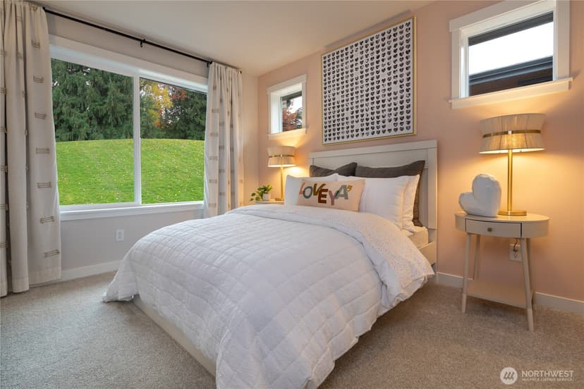 Property photo for 13202 NE 127th Court #E, Kirkland photo 9
