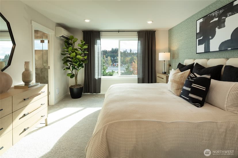 Property photo for 13202 NE 127th Court #E, Kirkland photo 4