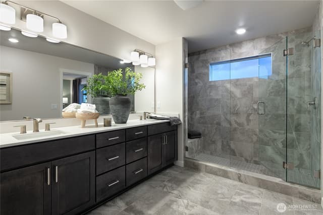 Property photo for 13202 NE 127th Court #E, Kirkland photo 5