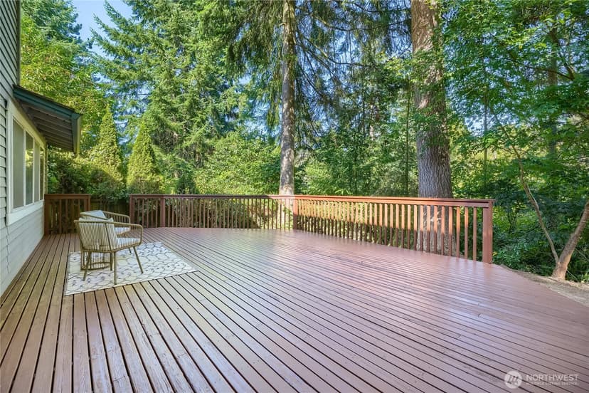 Property photo for 4842 152nd Place SE, Bellevue photo 25