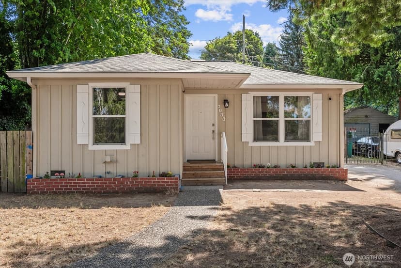Property photo for 7033 S 126th Street, Seattle photo 26